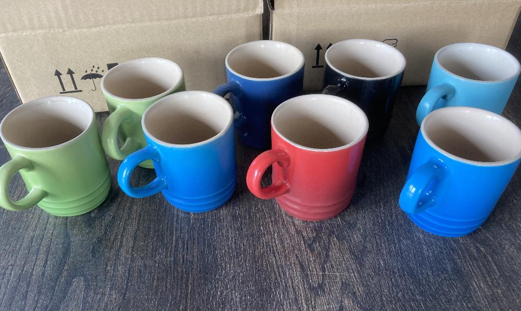 espresso kopjes Le Creuset, Gebruikt, Ophalen of Verzenden, Overige stijlen, Kop(pen) en/of Schotel(s)