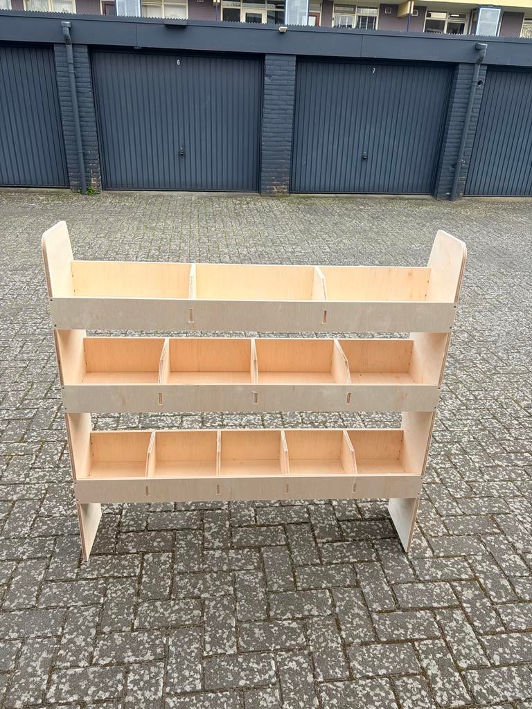 Houten opbergrek voor bus of werkplaats, Ophalen, Zo goed als nieuw