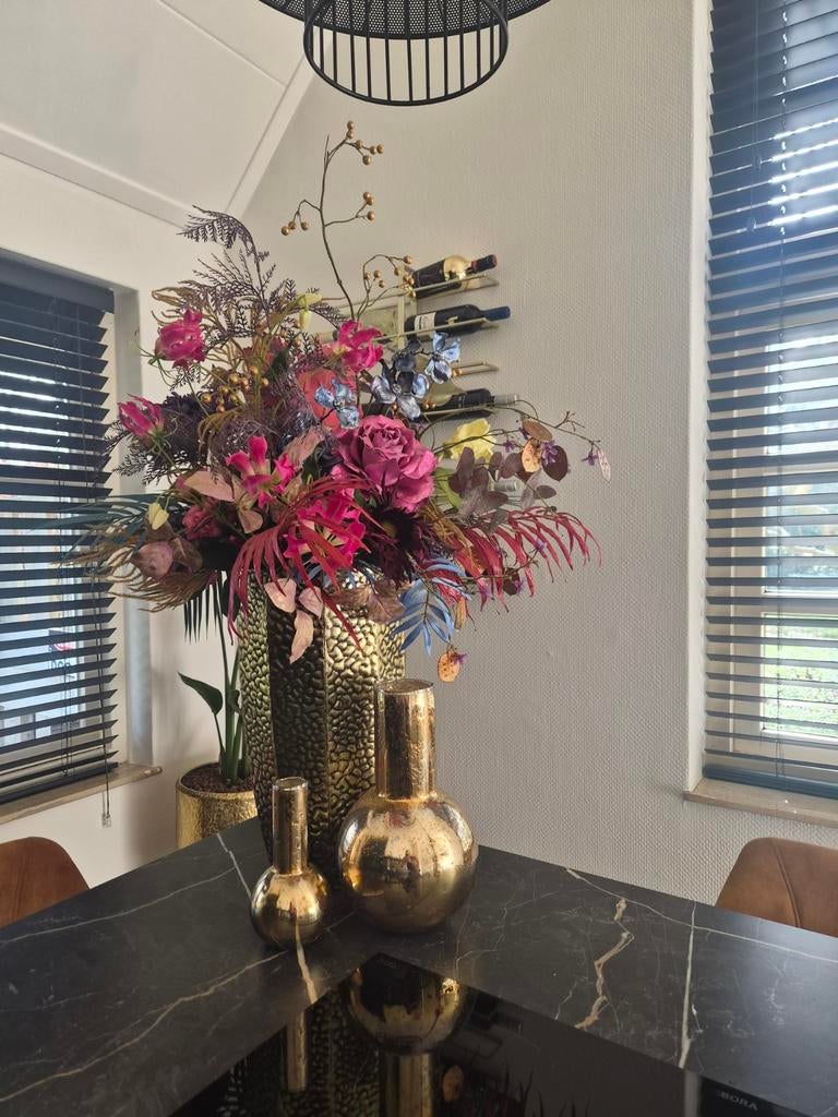 ** Silk-ka lenteboeket groot inclusief vaas **, Huis en Inrichting, Woonaccessoires | Kunstplanten en Kunstbloemen, Zo goed als nieuw