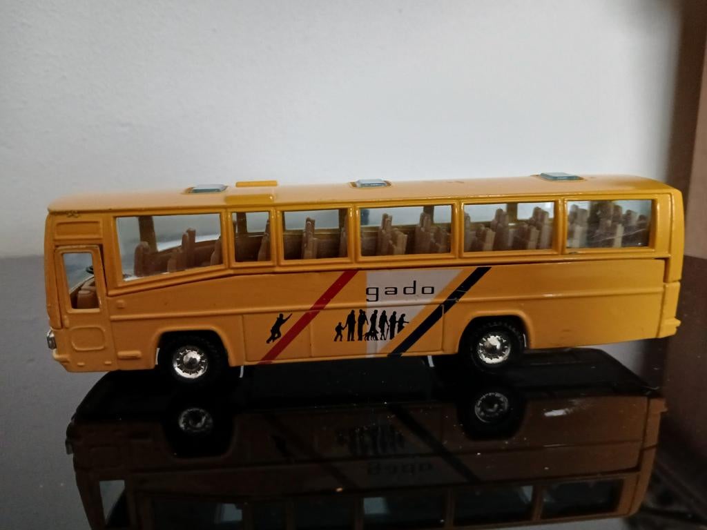 GADO Lijnbus in Nieuwstaat met Doos, Hobby en Vrije tijd, Modelbouw | Auto's en Voertuigen, Nieuw, Overige typen, 1:50 of kleiner