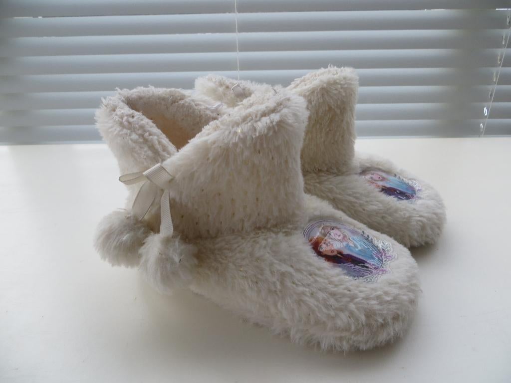 Disney Frozen Sloffen Wit glitter met Elza en Anna Mt 27, Disney, Meisje, Overige typen, Ophalen of Verzenden