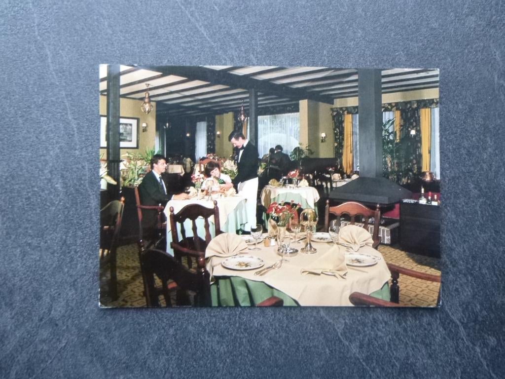 Zeist, spec. restaurant La Fine Bouche, interieur 1980, Verzenden, 1980 tot heden, Gelopen, Utrecht