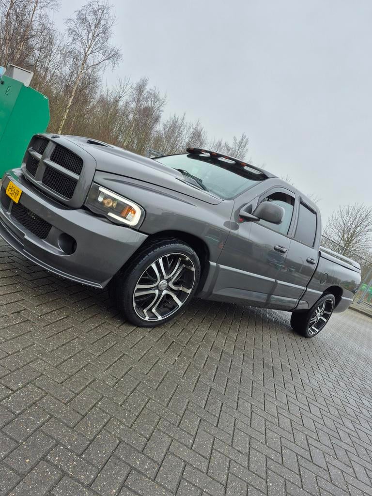 Dodge ram 1500 5.7 v8 Hemi marge nieuwe apk cruise lpg, Automaat, Achterwielaandrijving, 5654 cc, USB