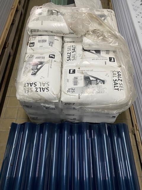 Strooi/steen zout zakken 25 KG, Ophalen, Kunstmest