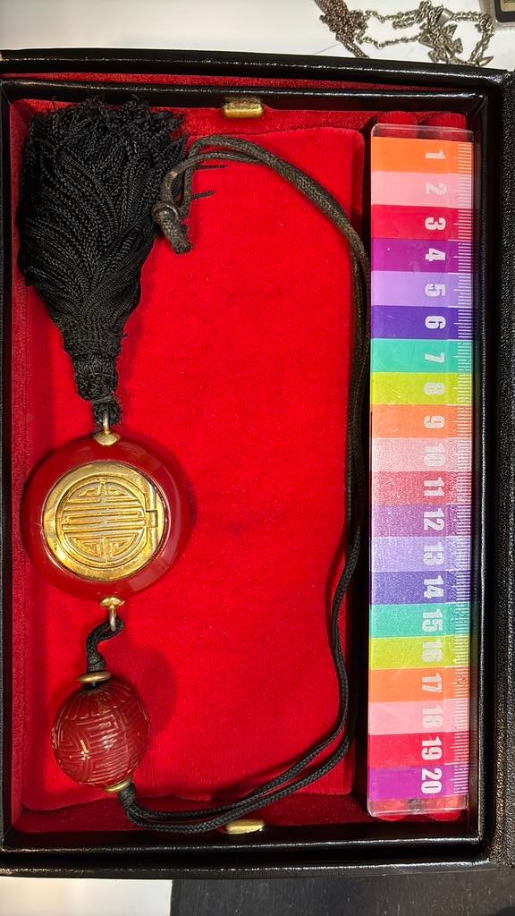 1978 Estee Lauder Treasure of the Orient Necklace, Verzenden, Gebruikt