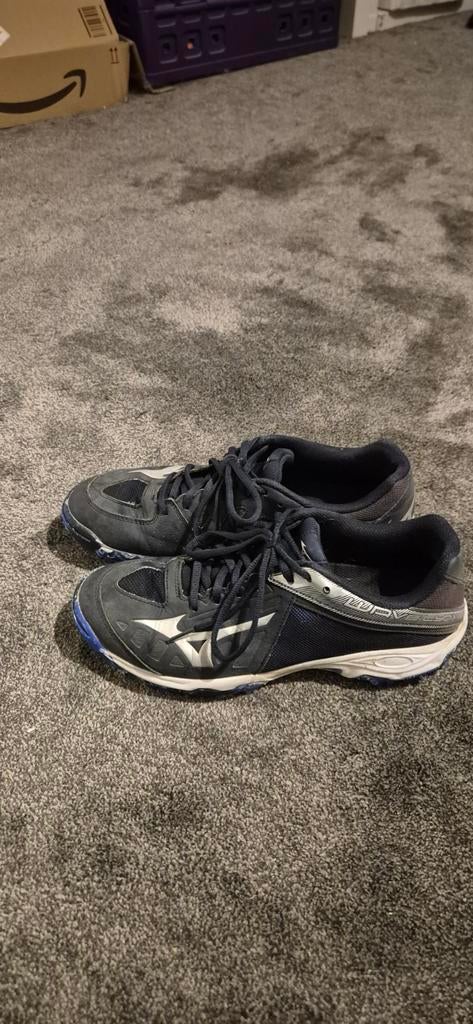 Hockeyschoen Mizuno mt 41, Ophalen of Verzenden, Gebruikt, Schoenen