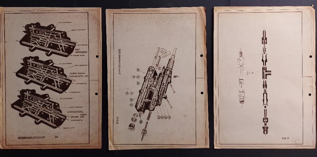 3 oude tekeningen met vliegtuigonderdelen (N155), Ophalen of Verzenden, Gebruikt, Boek of Tijdschrift