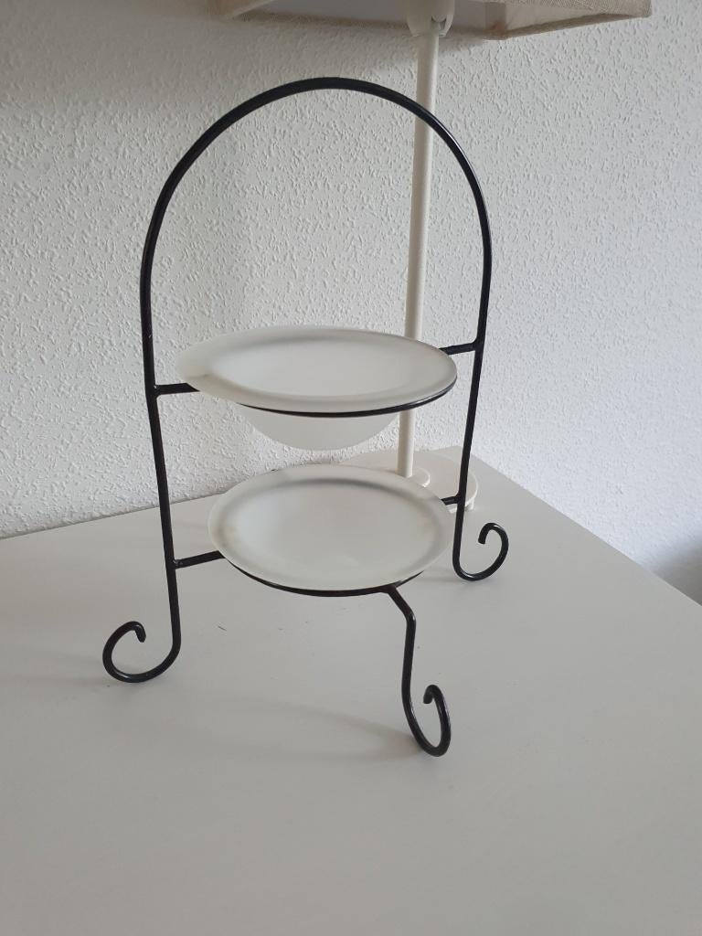 diverse etagieres / serveerschaaltjes, Ophalen of Verzenden, Overige stijlen, Aardewerk, Schaal of Schalen