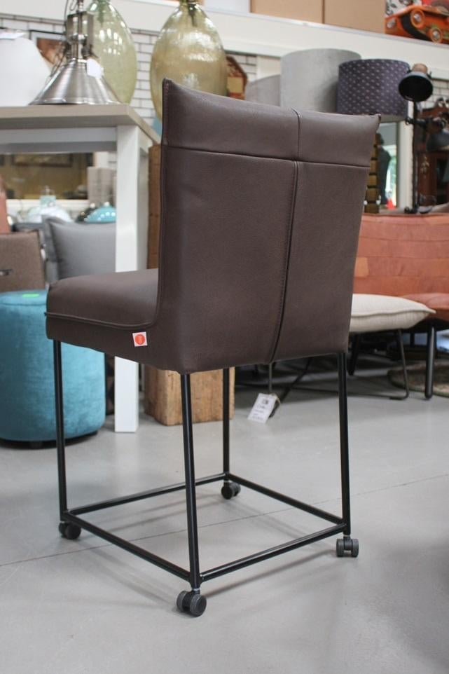 4 luxe barstoelen Forward Jess Design leer met wieltjes, Ophalen, Met voetsteun, 60 tot 90 cm, Zo goed als nieuw