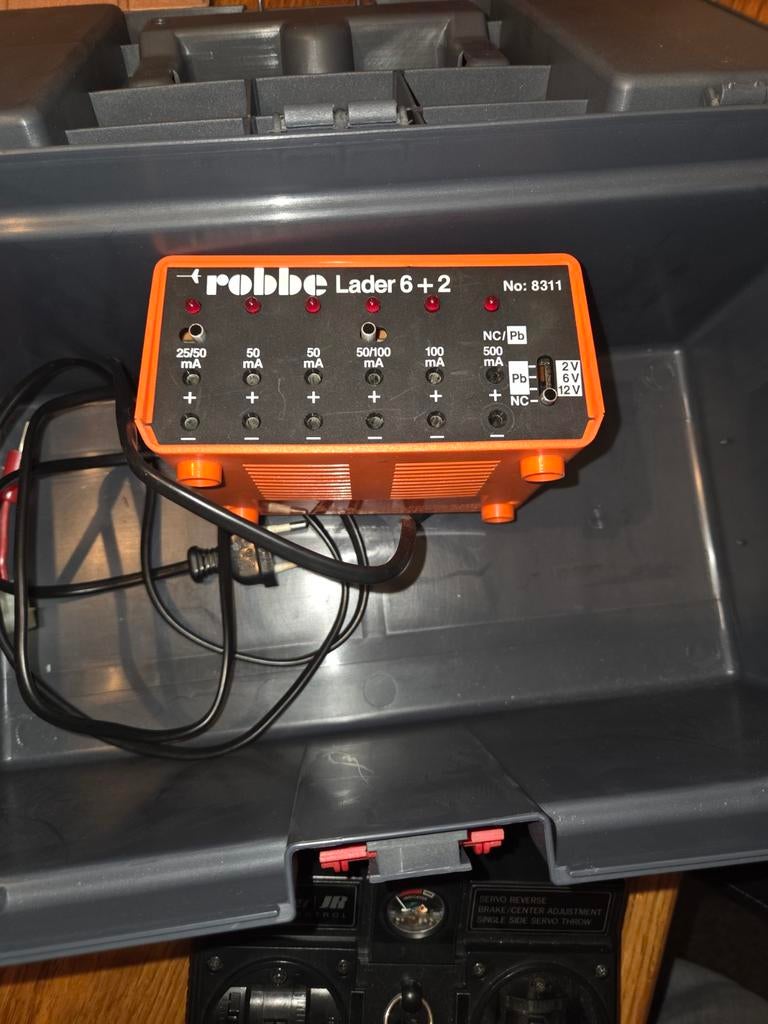 Robbe Lader 6+2 Modelbouw Lader, Ophalen of Verzenden, Gebruikt, Universele onderdelen