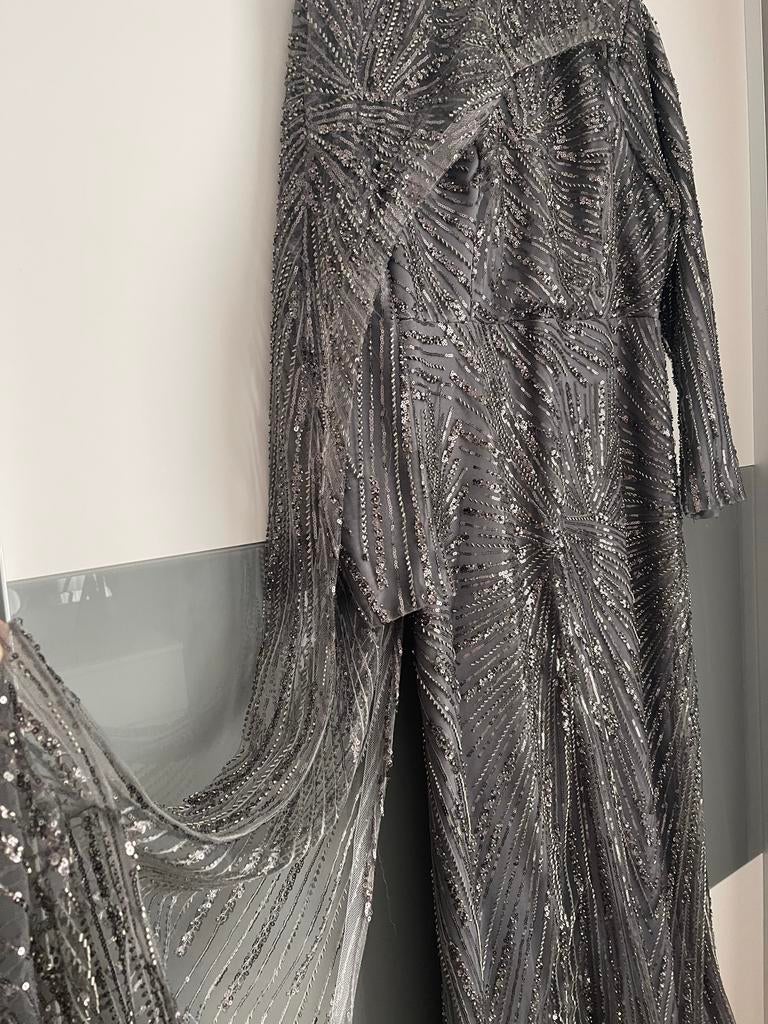 Prachtige Galajurk - Grijs maat xl, Galajurk, Maat 46/48 (XL) of groter, Ophalen of Verzenden, Zo goed als nieuw