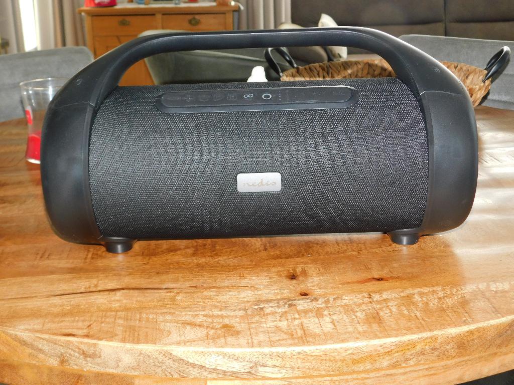 NEDIS BOOMBOX, Ophalen of Verzenden, Zo goed als nieuw, Overige typen