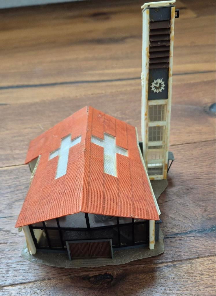 Model Kerk met Toren, Hobby en Vrije tijd, Modeltreinen | H0, Gebruikt, Gelijkstroom, Brug, Tunnel of Gebouw, Ophalen