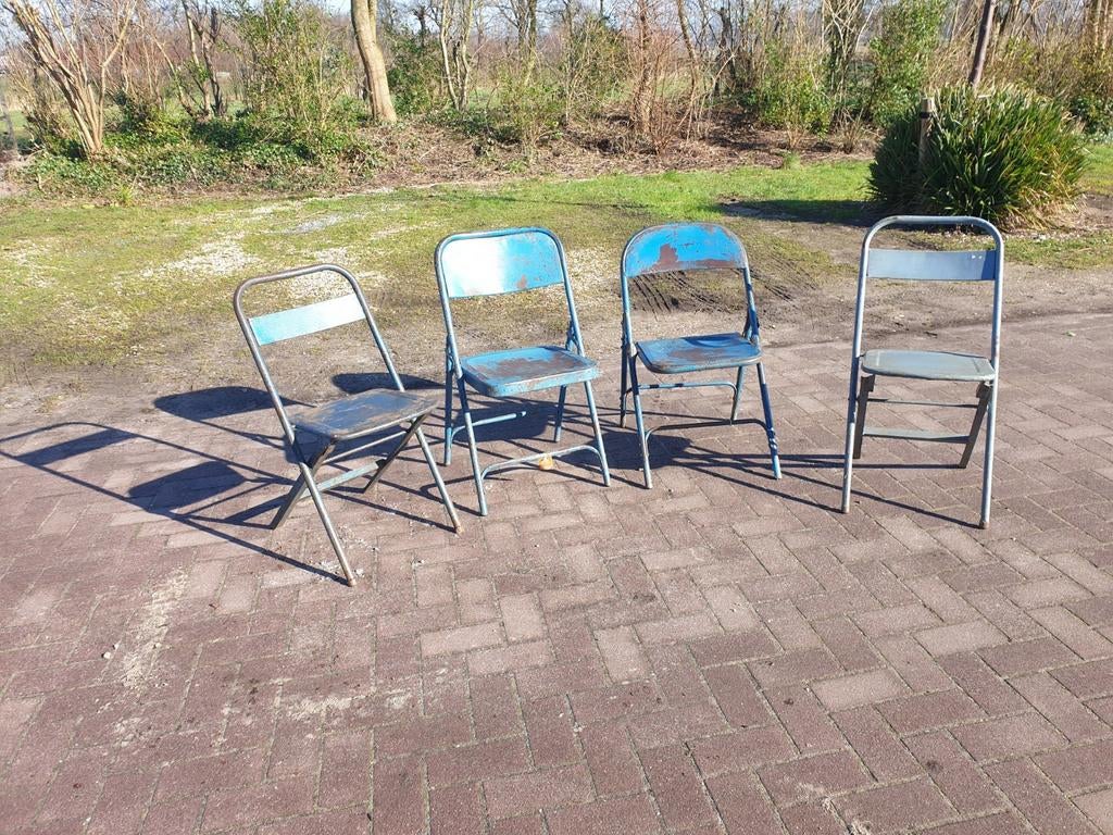 Sleets blauw , brocante klapstoelen  origineel retro vintage, Ophalen