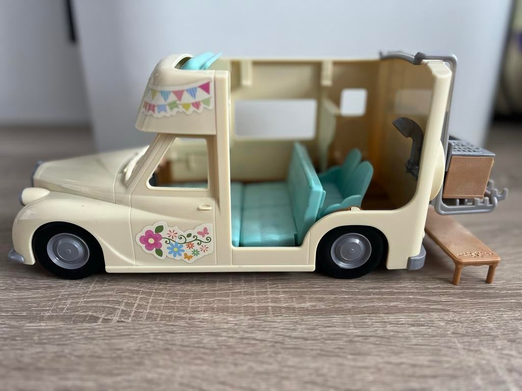 Sylvanian Families - Familie Camper, Ophalen of Verzenden, Zo goed als nieuw, Jongen of Meisje