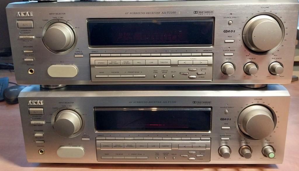 Akai stereo set (Wegens beëindiging hobby), Audio, Tv en Foto, Ophalen of Verzenden, Gebruikt, Tuner of Radio, Akai