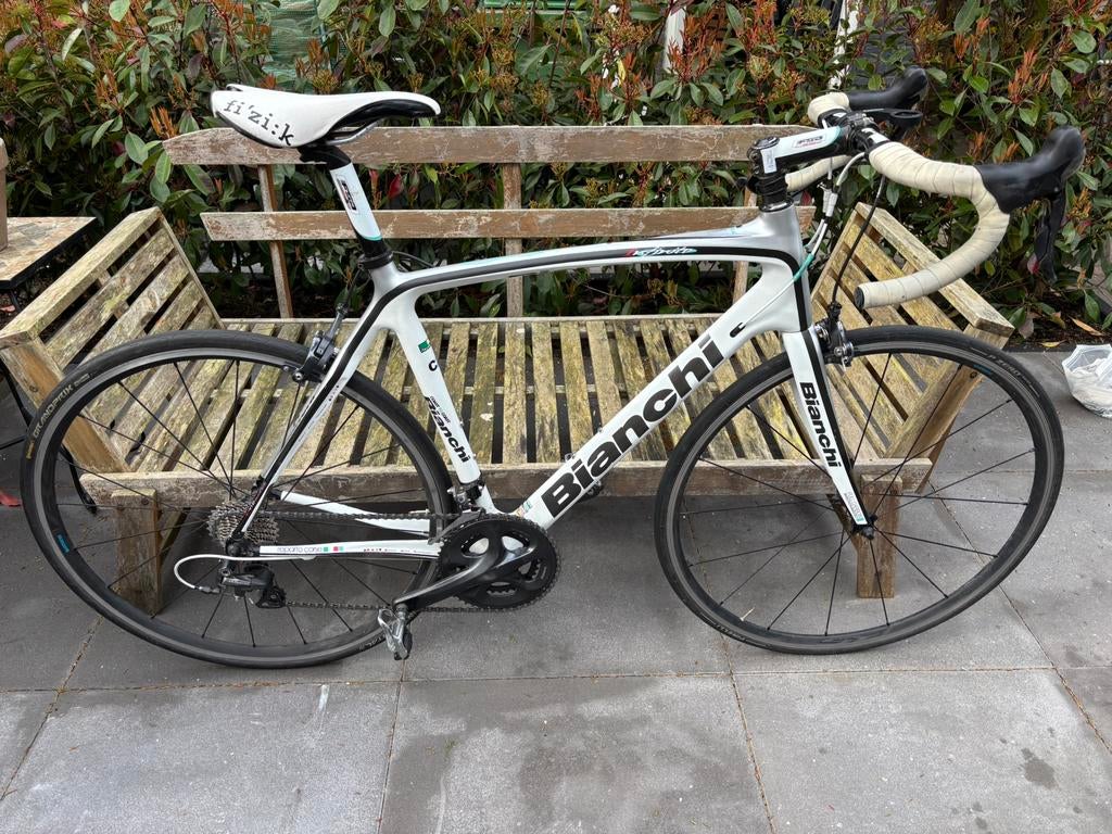 Bianchi Infinito Carbon Ultegra 55 cm – goed onderhouden, Fietsen en Brommers, Fietsen | Heren | Sportfietsen en Toerfietsen, Gebruikt