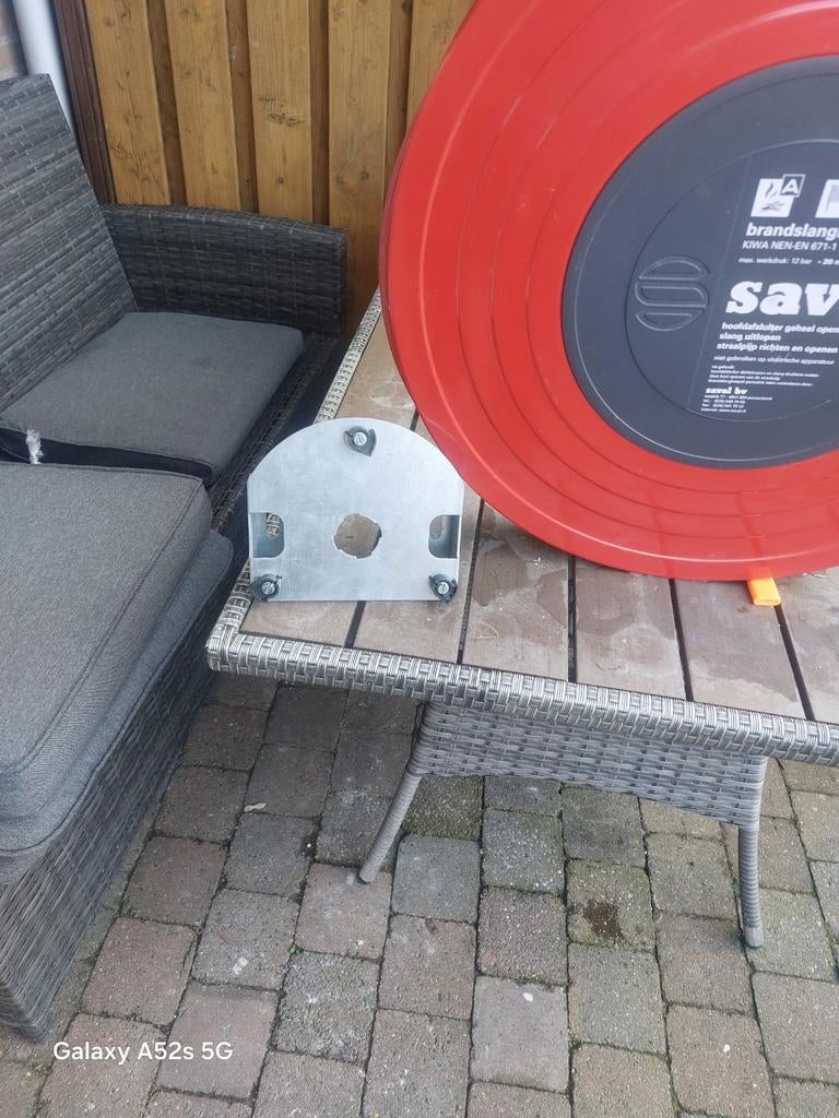 Brandslanghaspel van Saval, Ophalen