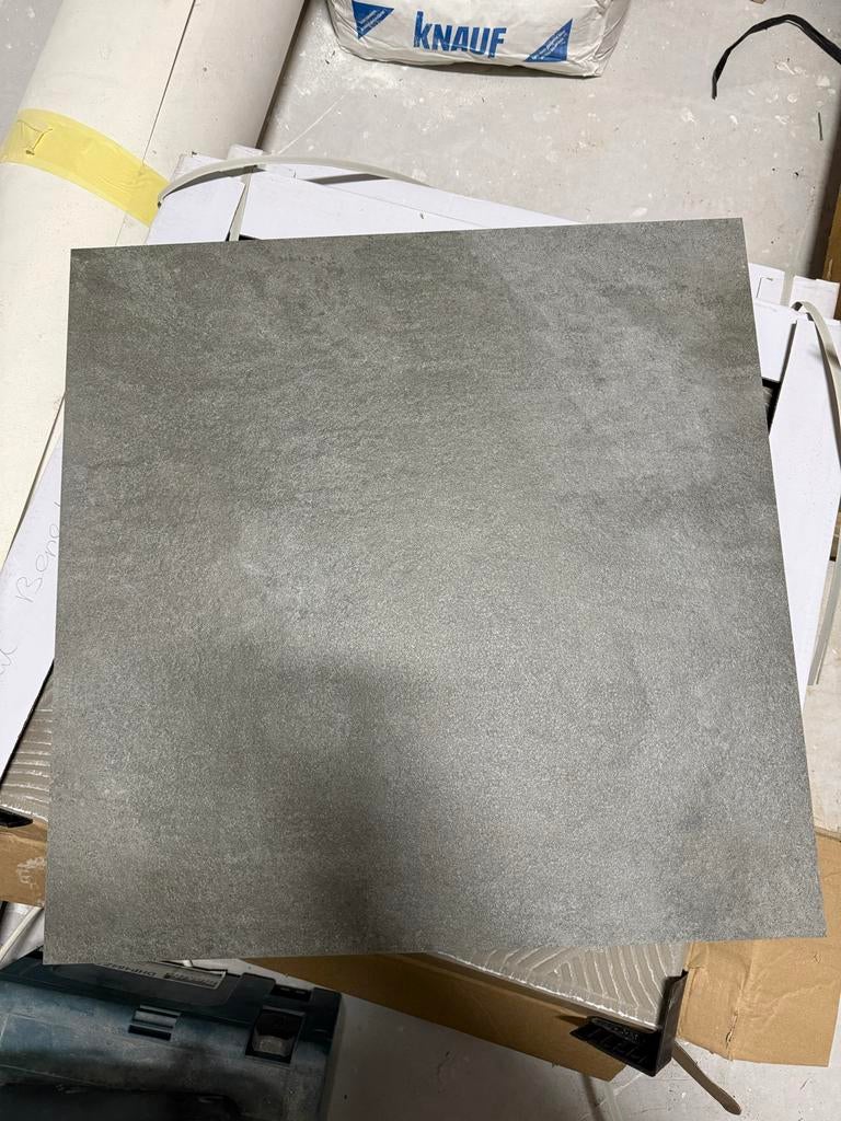 5 Dozen 60x60 Betonlook Grijze Tegels - 6m2, Ophalen, 60 cm of meer, Keramiek, Nieuw