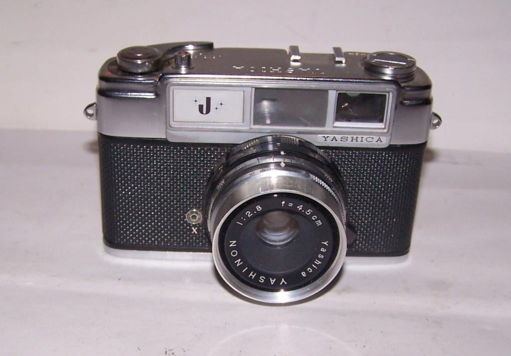 Prachtige vintage (1961) Yashica J. Izgs., Ophalen of Verzenden, Zo goed als nieuw, Compact, Overige Merken