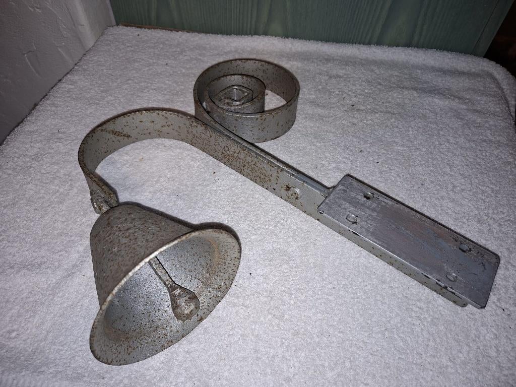 oude grote ijzeren bel, begin 1900, Ophalen of Verzenden