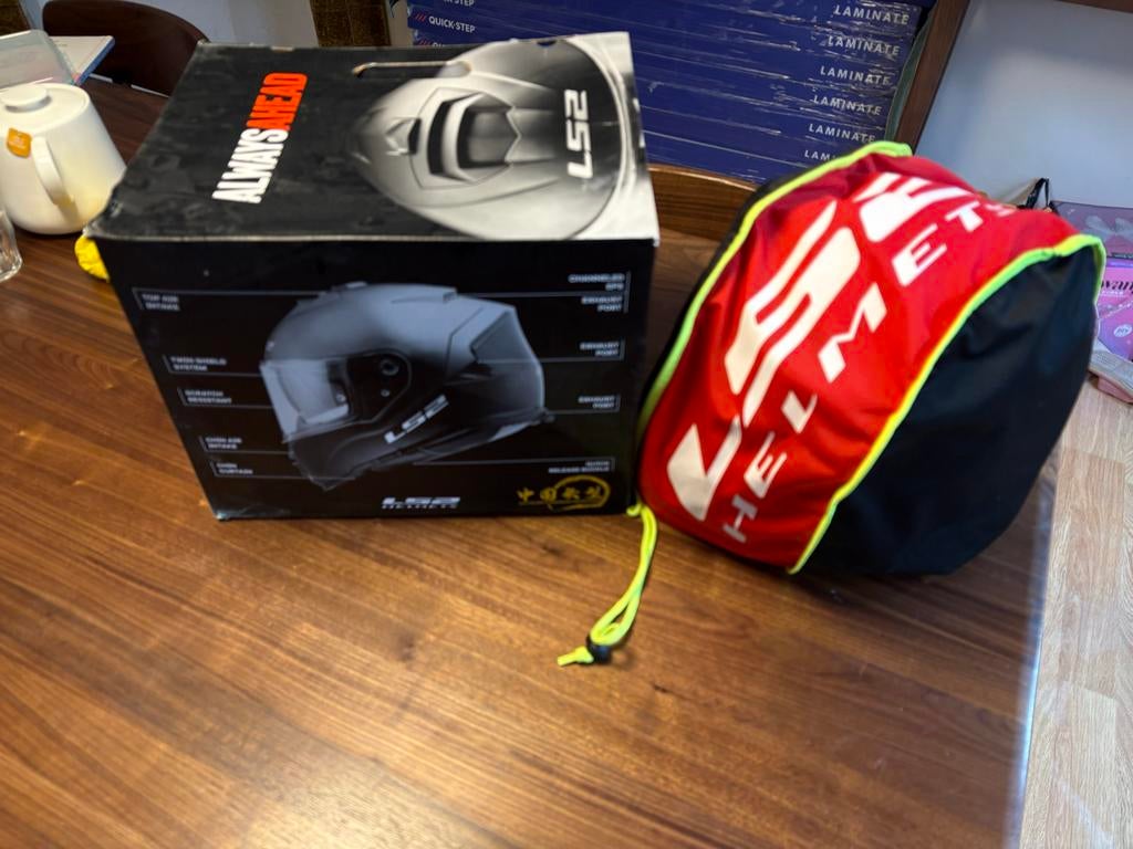 LS2 motorhelm wit, Ophalen of Verzenden, Nieuw, Europa