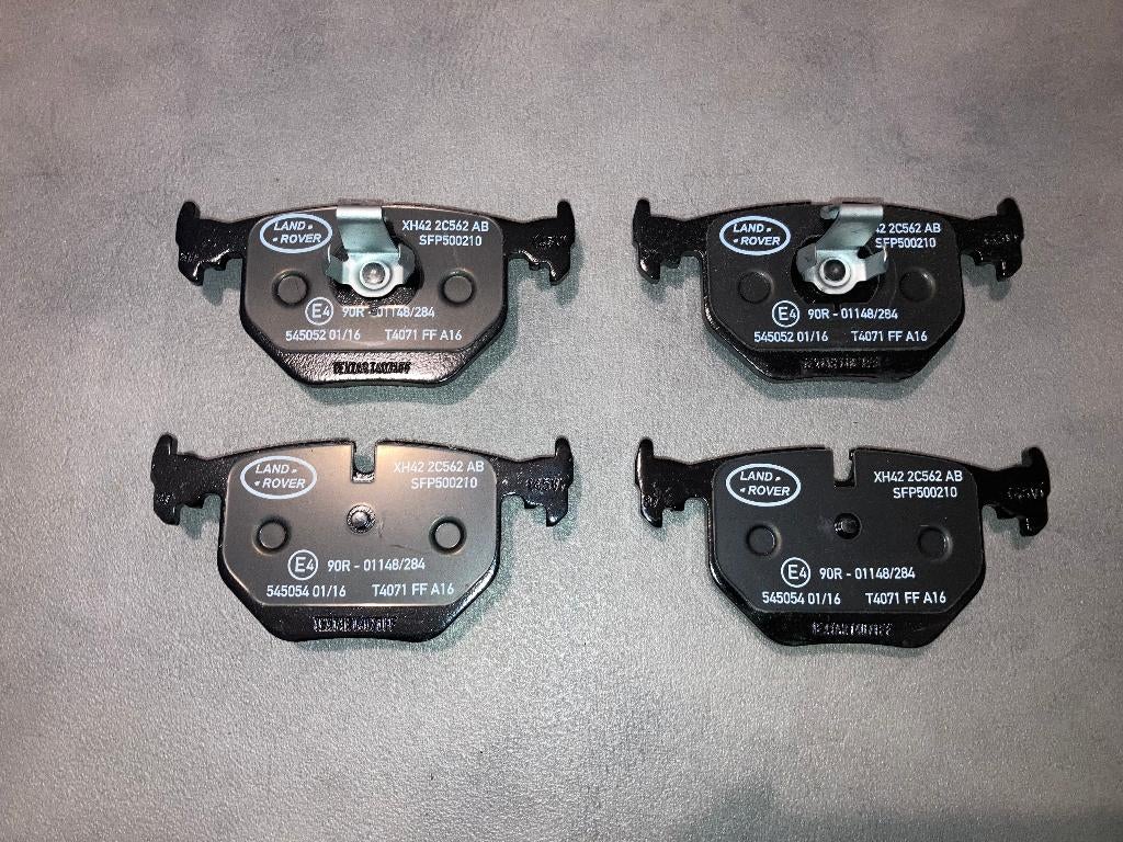 Nieuwe originele remblokken Range Rover (2002 - 2009), Ophalen of Verzenden, Nieuw, Rover