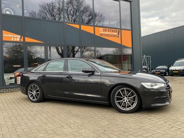 Audi A6 LIMOUSINE 3.0 TFSI quattro Business Edition/xenon/pd, Auto's, Audi, Automaat, Euro 5, Gebruikt, Zwart