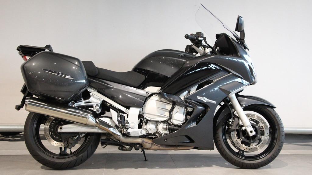 Yamaha FJR 1300 ABS (bj 2015), Klantenservice@yamaha-motor.nl, Meer dan 35 kW, Toermotor, Koolhovenlaan 101
1119 NC  Schiphol-Rijk, NL
