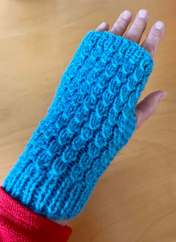 Gebreide vingerloze handschoenen, Ophalen of Verzenden, Nieuw, Handschoenen