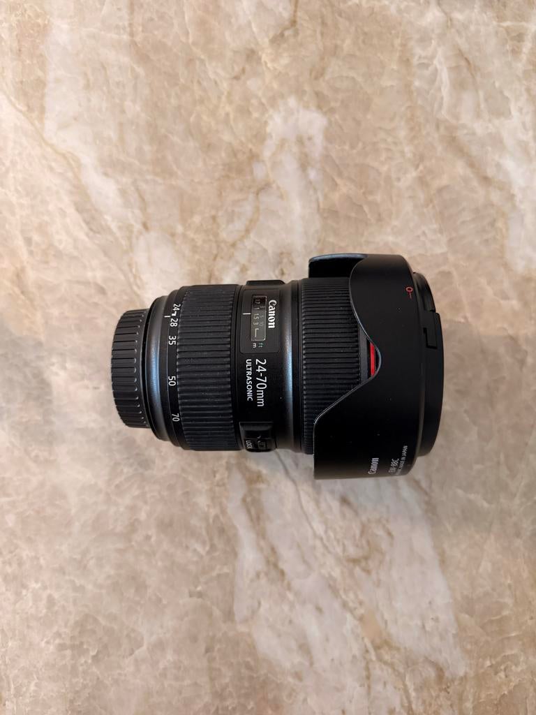 Canon EF 24-70mm f/2.8L II USM Lens - Zeer nette staat, Ophalen, Zo goed als nieuw, Standaardlens, Zoom