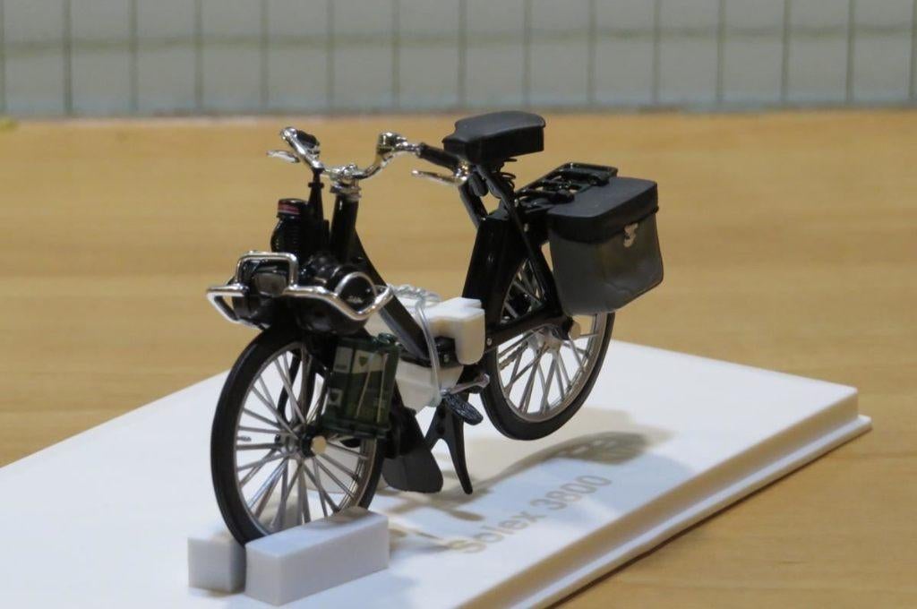 Solex 3800 bromfiets 1:18 norev black, May Cheong Group France S.A.S., Overige typen, Nieuw, Norev
