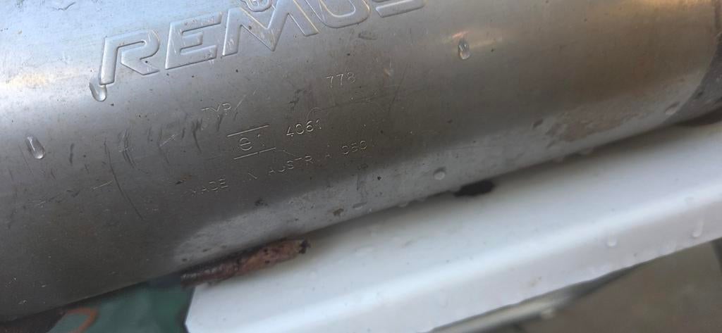 Remus Sportuitlaat - orgineel (Gebruikt), Ophalen