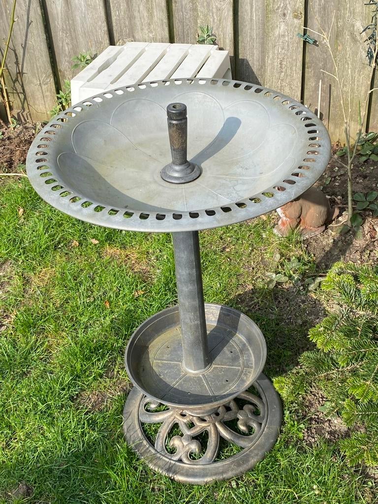 Vogelbad vogel bad vogelbadje, Ophalen, Zo goed als nieuw