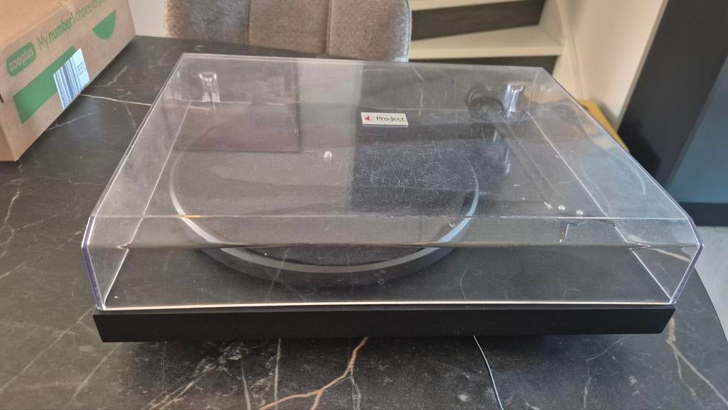 Pro-Ject Platenspeler - Defect voor de handige techneut, Ophalen, Niet werkend, Platenspeler, Overige merken