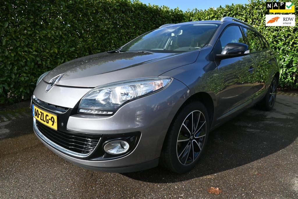 Renault Mégane Estate 1.2 TCe Bose. Origineel Nederlandse a, Voorwielaandrijving, Euro 5, Gebruikt, 4 cilinders