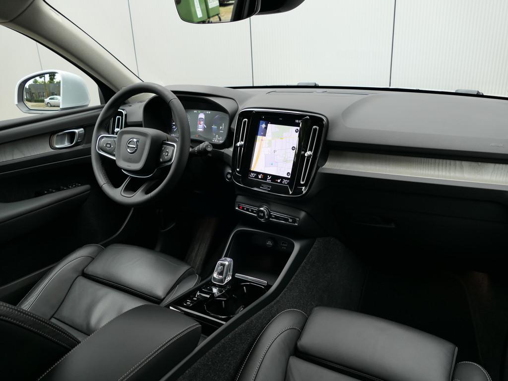 Volvo XC40 1.5 T4 Recharge Inscription 12 MND garantie Leer, 12 maanden, Bedrijf, Hybride Elektrisch/Benzine, 3 cilinders