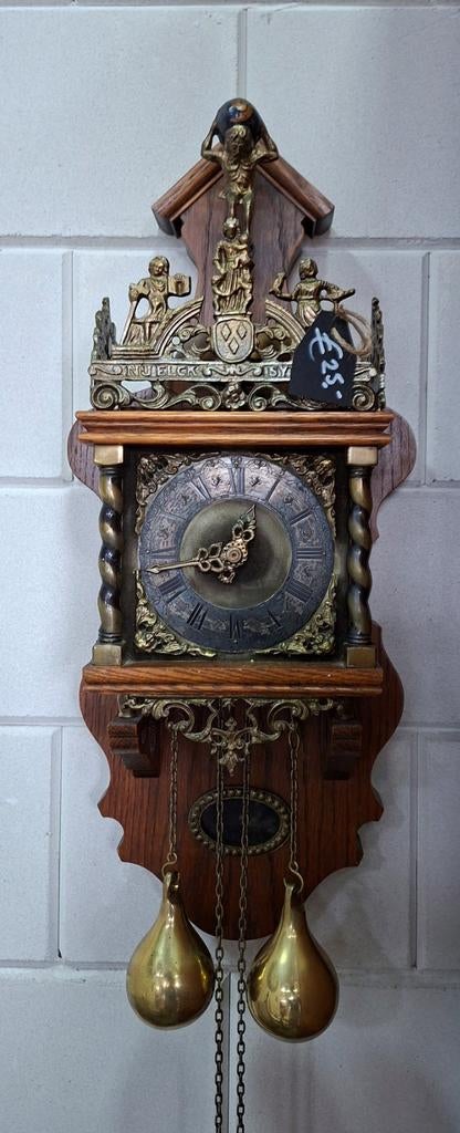 Zaanse klok | koperen gewichten | nagekeken, Ophalen