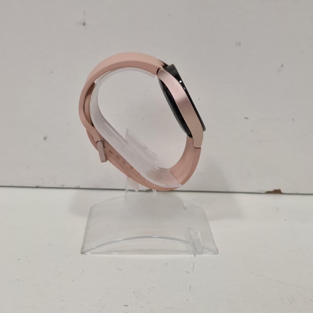 Samsung Galaxy Watch 4 40mm Roze in Goede Staat, Flex Ltd., Zo goed als nieuw, https://flex.com/contact-us, Nobelstraat 10, 5807 GA Oostrum