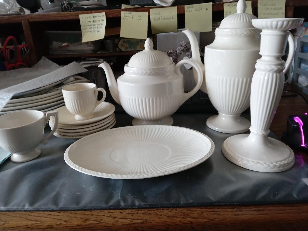 te koop serviesdelen van merk wedgwood, Antiek en Kunst, Ophalen of Verzenden