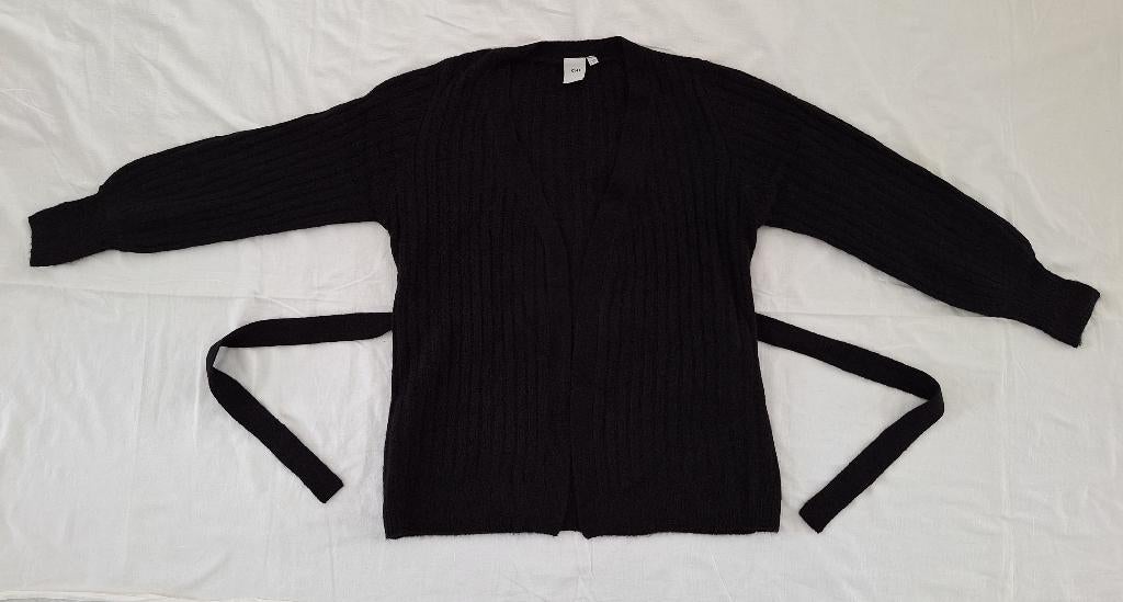 Ichi, Zwart overslagvest met ceintuur. Maat: S Lengte: 58 cm, Maat 38/40 (M), Zwart, Ophalen of Verzenden, Zo goed als nieuw