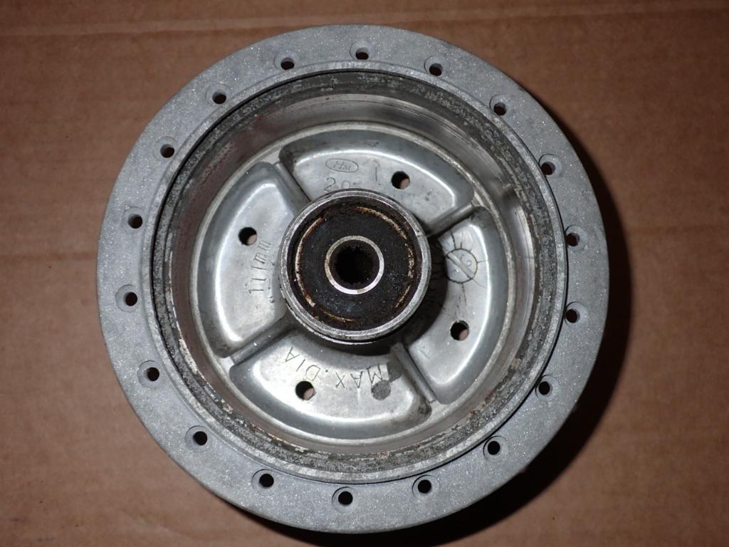 Honda C50 OT Achternaaf, Verzenden