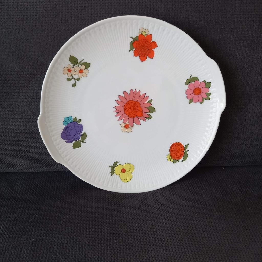 Gebakstel gebakset Hutschenreuther 13 delen jaren '60/'70, Ophalen, Zo goed als nieuw, Bord(en), Overige stijlen