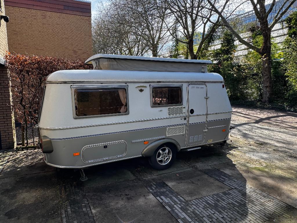 Eriba Troll GT 550/A (2002), 750 - 1000 kg, Particulier, 4 tot 5 meter, Eriba