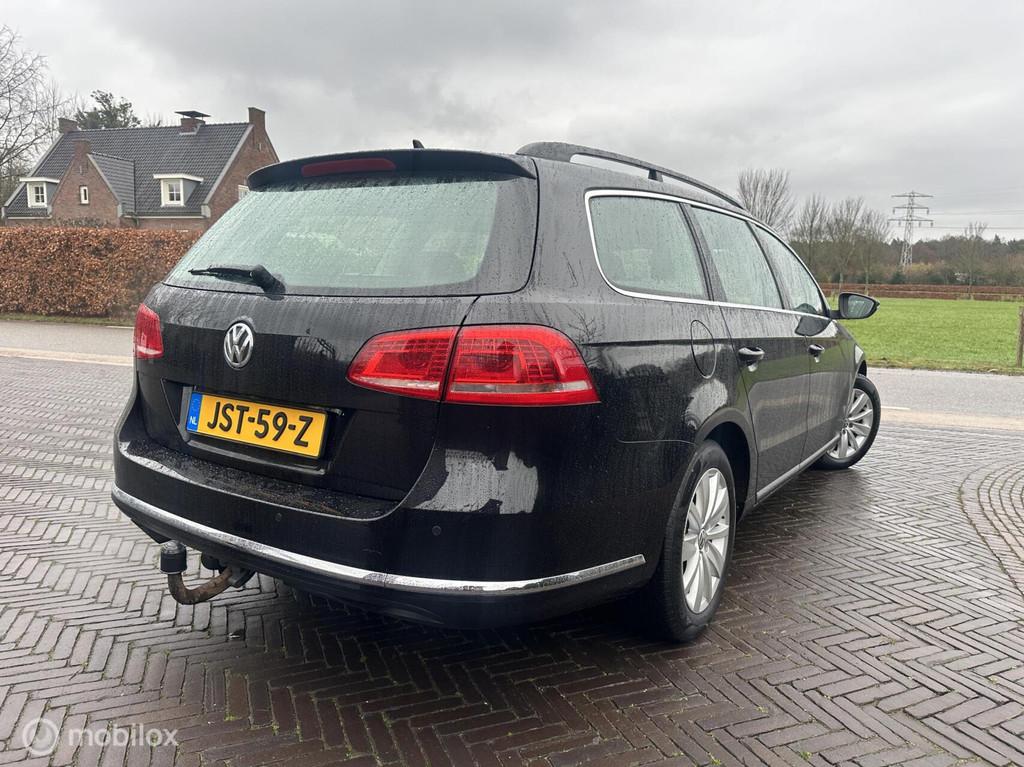 ✅Volkswagen Passat 1.4 TSI Highline DSG Trekhaak LED, Stof, Gebruikt, 4 cilinders, Met garantie (alle)