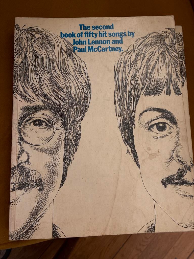 Beatles Songbook: second book songs Lennon & McCartney, Ophalen of Verzenden, Gelezen, Artiest