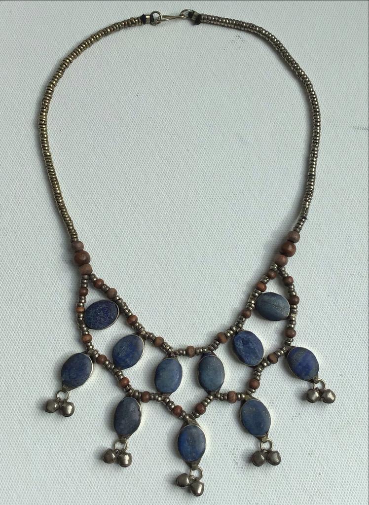 Oude Afghaanse boho ketting met lapis lazuli, Gebruikt, Blauw, Ophalen of Verzenden, Steen of Mineraal