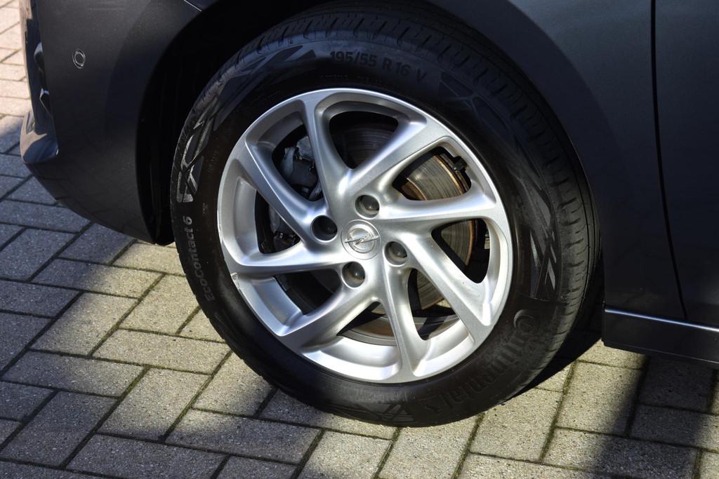 Opel Corsa 1.2 GS Line | Carplay / Camera / Sport-rijmodus, Voorwielaandrijving, 12 maanden, Stof, Gebruikt