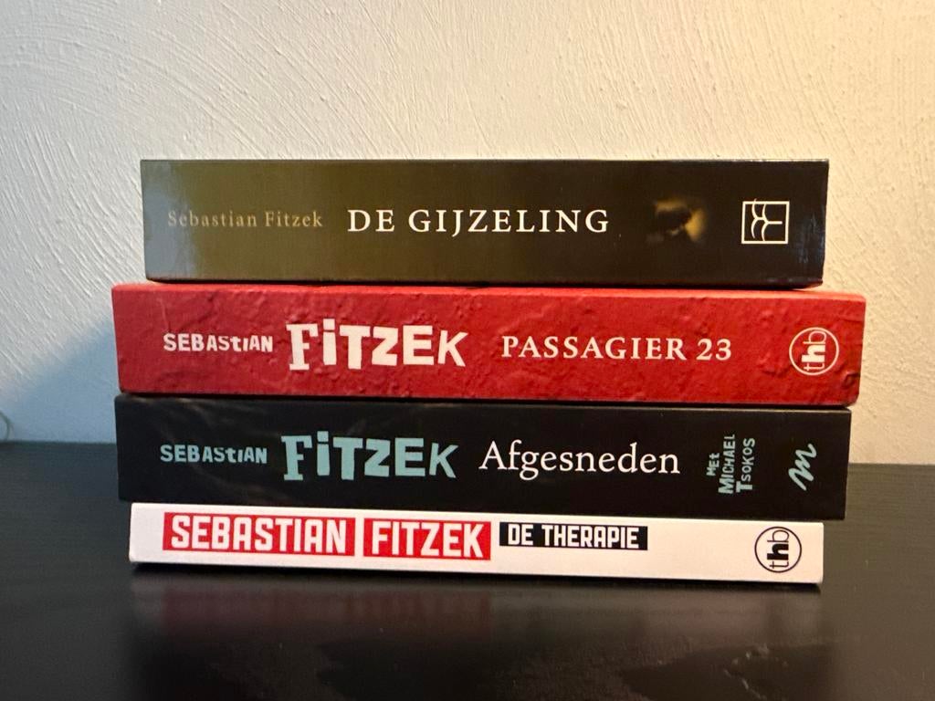 4x Sebastian Fitzek thrillers: De Gijzeling, Passagier 23, A, Boeken, Ophalen of Verzenden, Gelezen, Europa overig