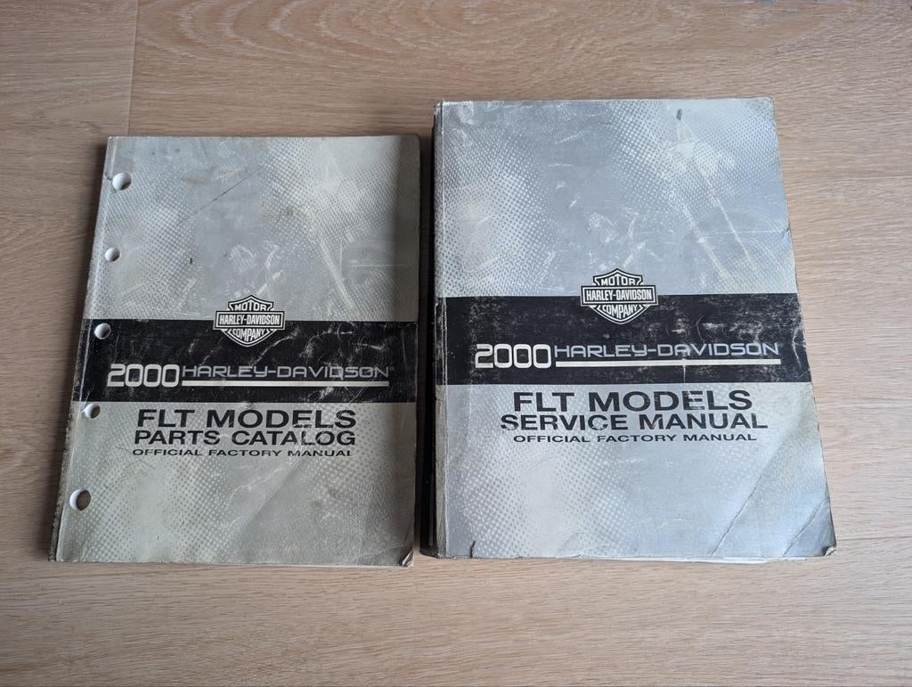Harley-Davidson FLT Modellen 2000 Onderdelen  Service Manual, Motoren, Handleidingen en Instructieboekjes, Ophalen of Verzenden